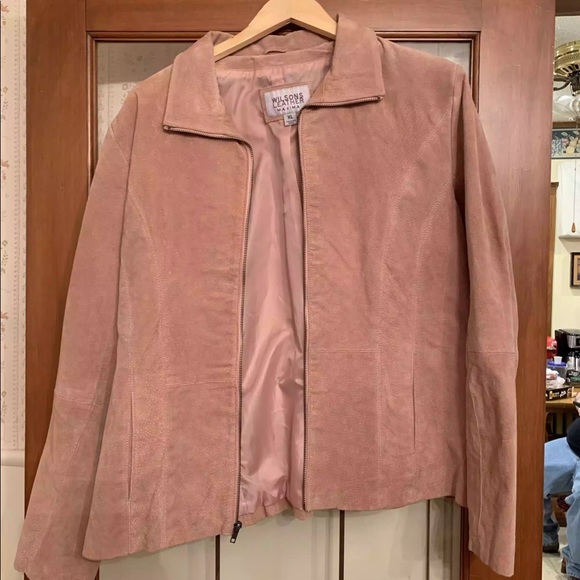 Pink leather jacket - Picture 1 of 3